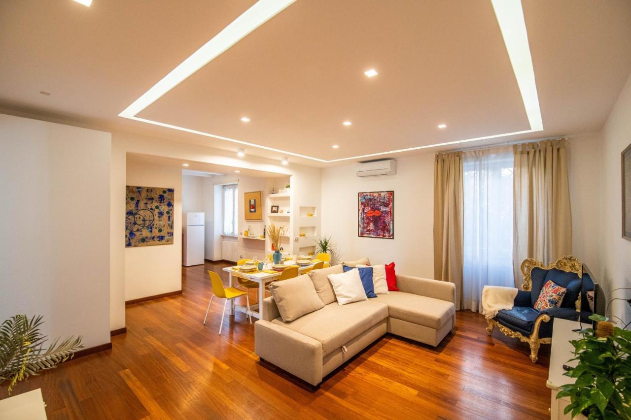 Familiaris Pompei Holiday Home Luaran gambar