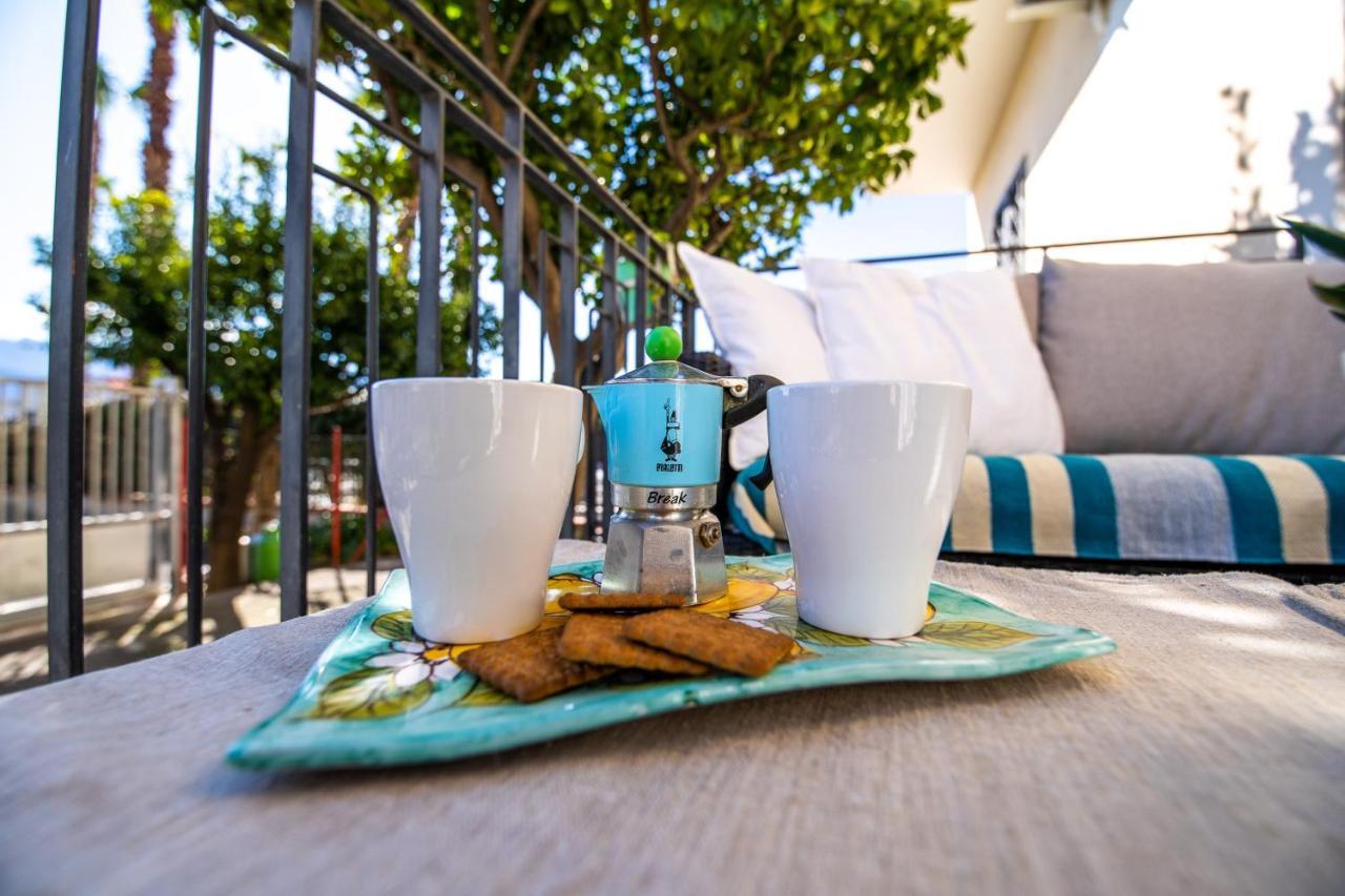 Familiaris Pompei Holiday Home Luaran gambar