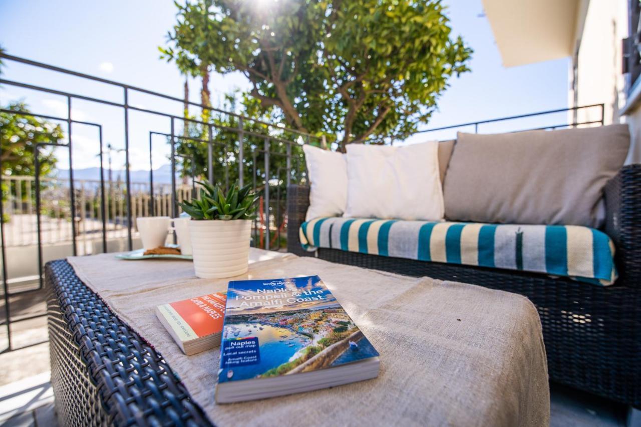 Familiaris Pompei Holiday Home Luaran gambar