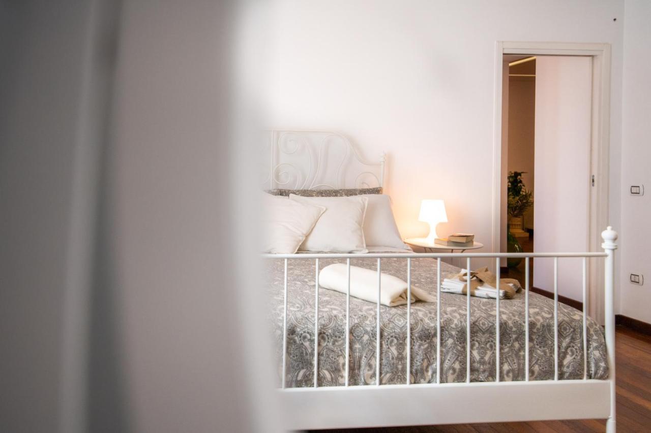 Familiaris Pompei Holiday Home Luaran gambar